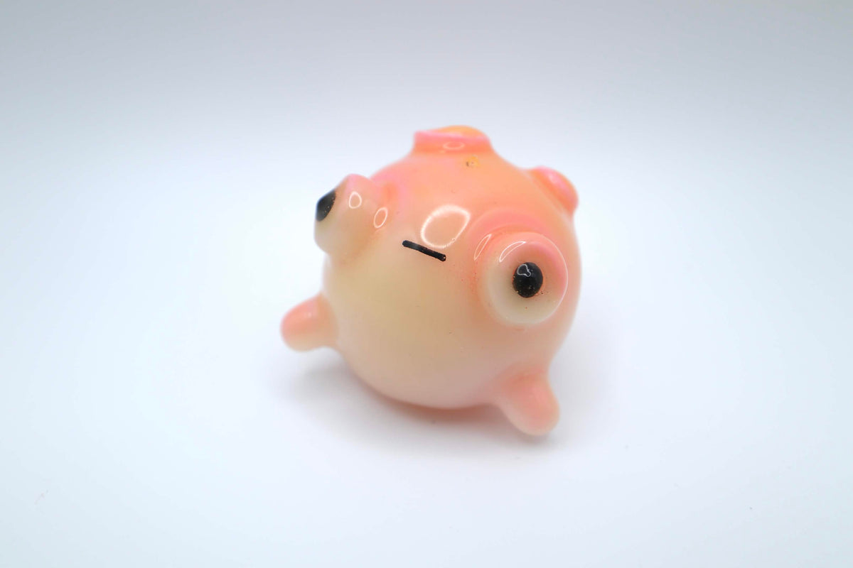 B-GRADE PINK Yellow-Bellied Frog Keychain (DISCOUNTED)